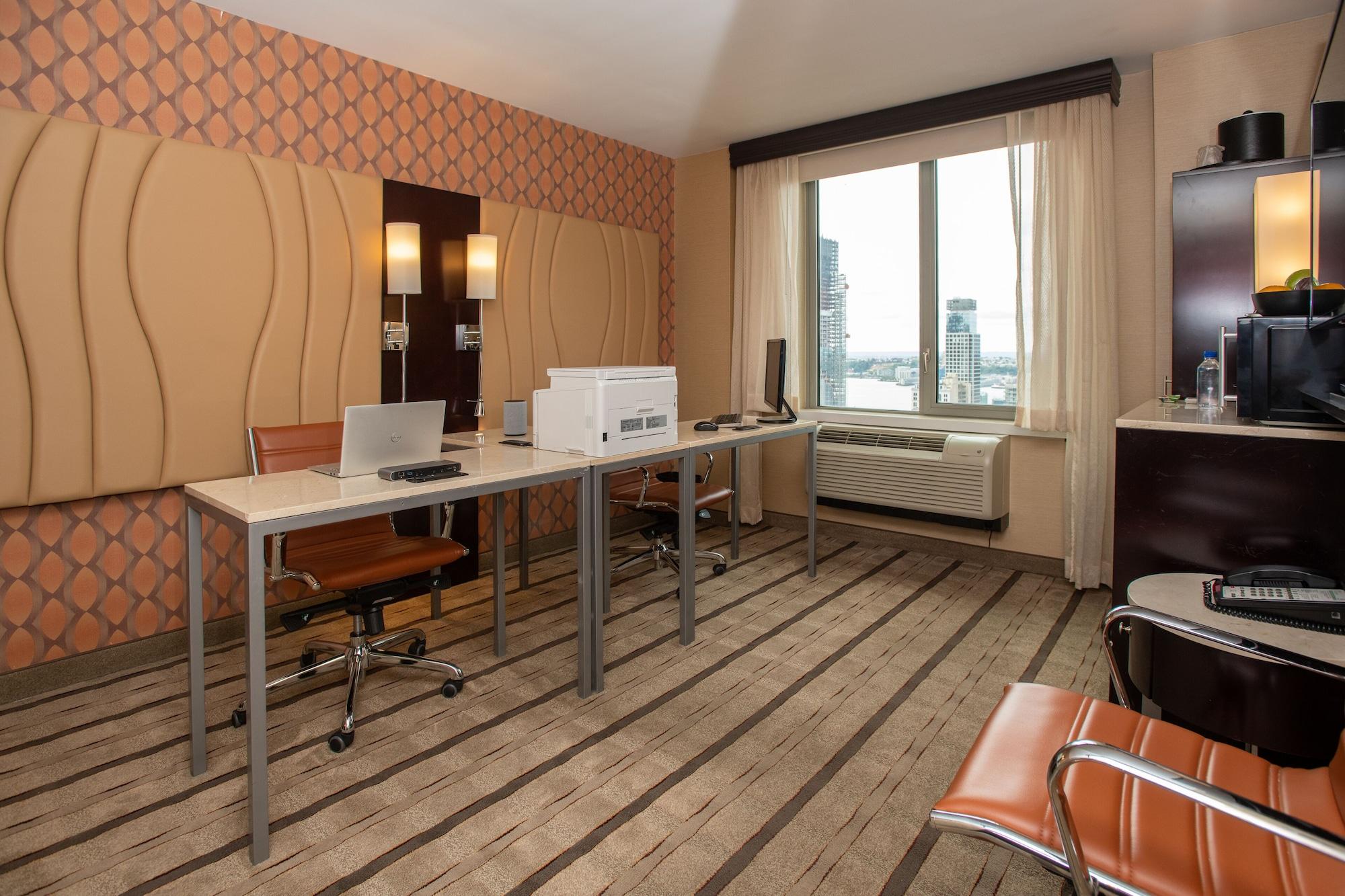 Holiday Inn New York City - Times Square By Ihg Екстер'єр фото