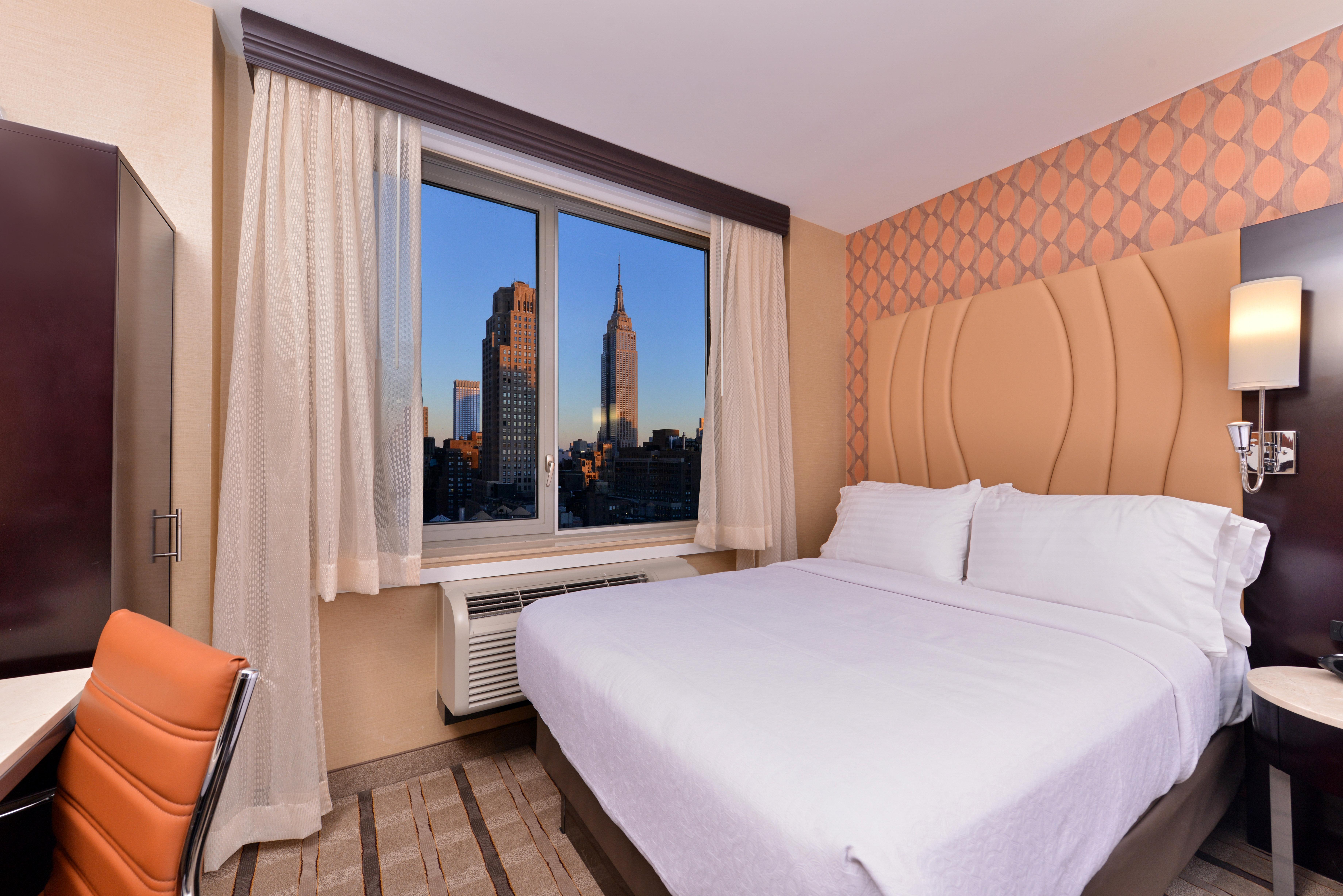 Holiday Inn New York City - Times Square, An Ihg Hotel Екстер'єр фото